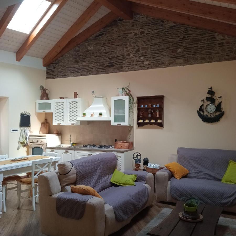 Casa Di Dario Βίλα Pettenasco Εξωτερικό φωτογραφία